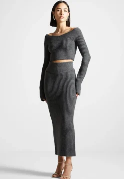 Angled Waist Knit Maxi Skirt