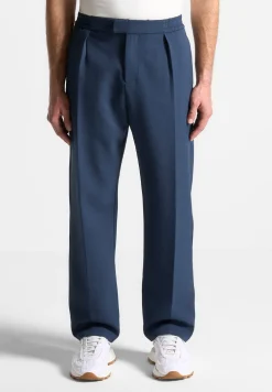 Relaxed Tailored Trousers With Pleat