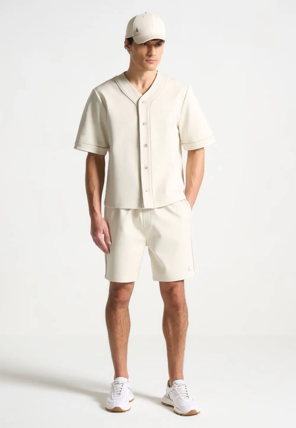 Signature Baseball Shorts - Beige